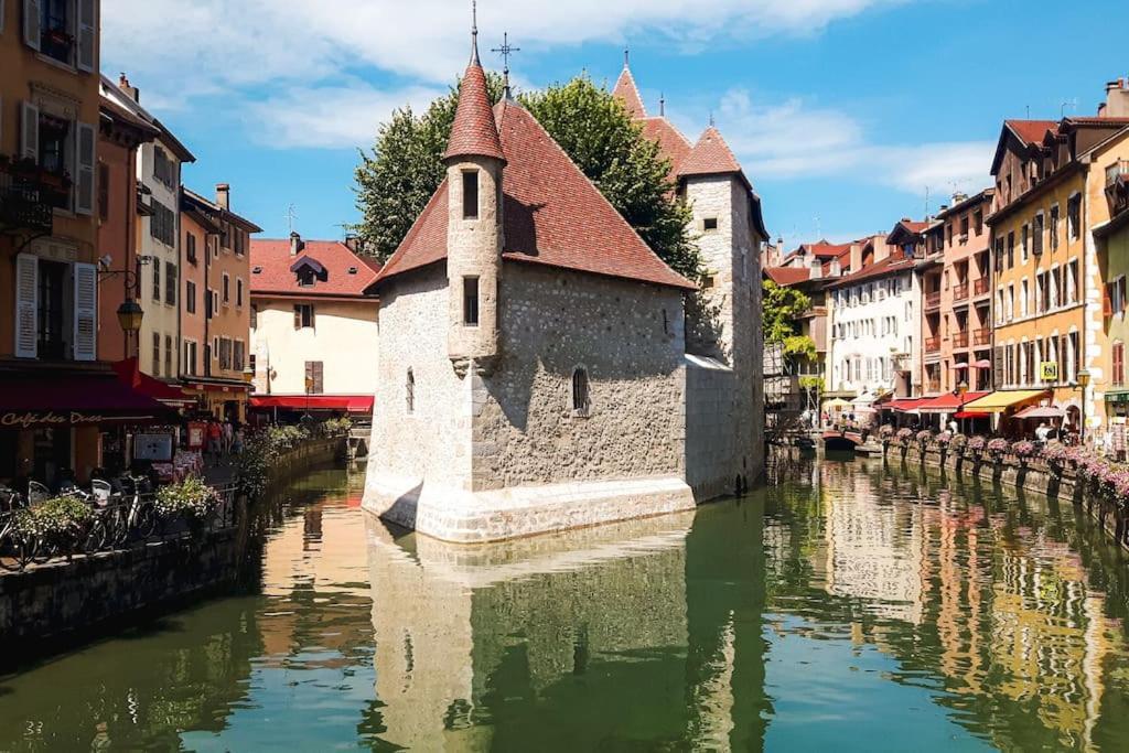 Appartement Le Pura Vida, Hyper Centre Terrasse + Parking à Annecy Extérieur photo